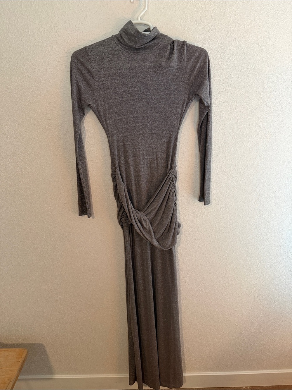 Delfi Collective Anastasia Metallic Twist Front Long Sleeve Maxi Dress - Picture 4 of 12